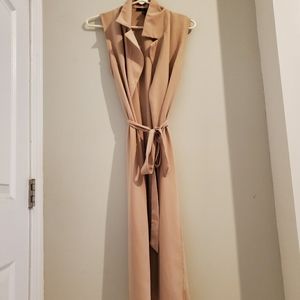 Sleevless Trench Vest